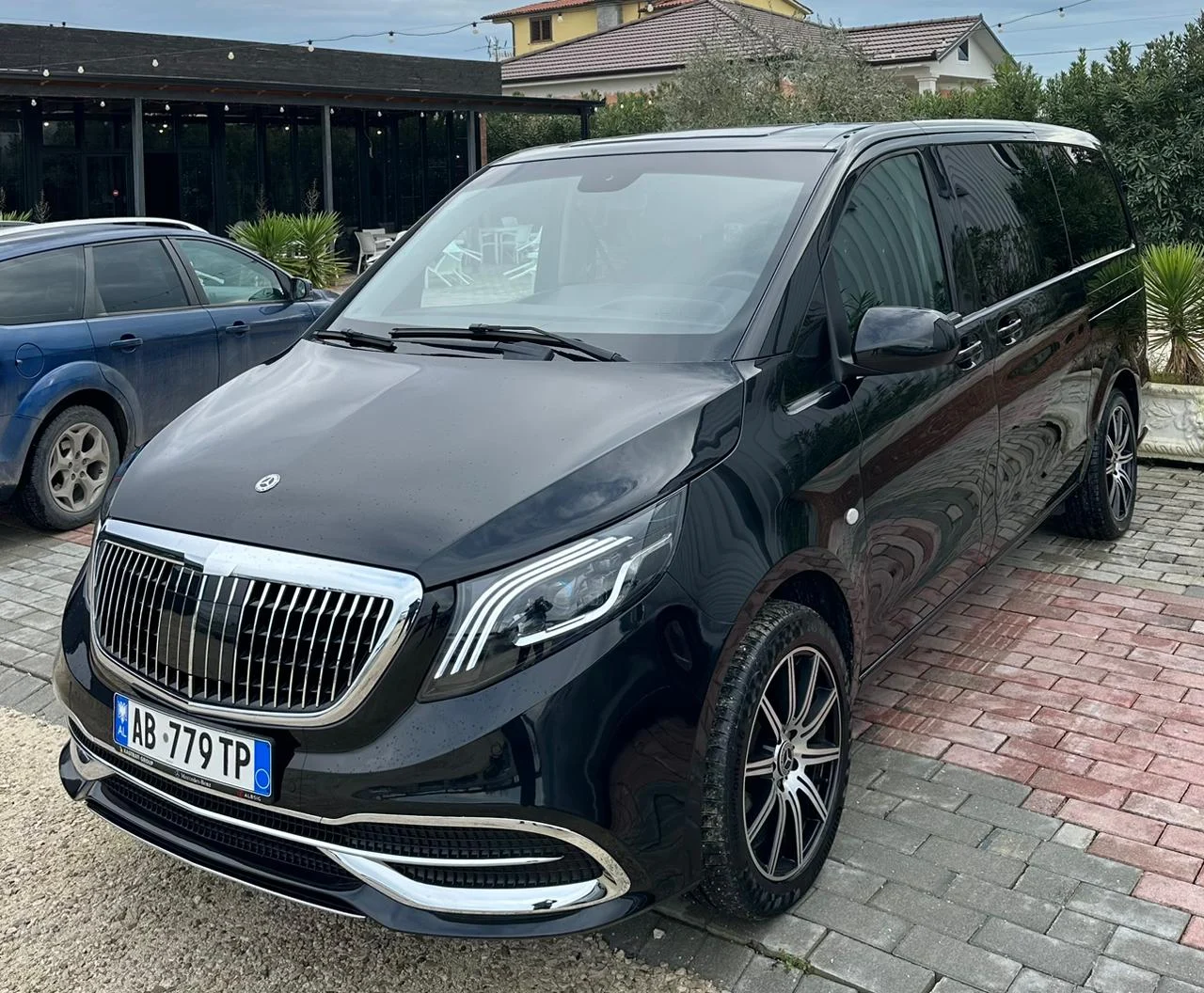 MERCEDES BENZ V-CLASS